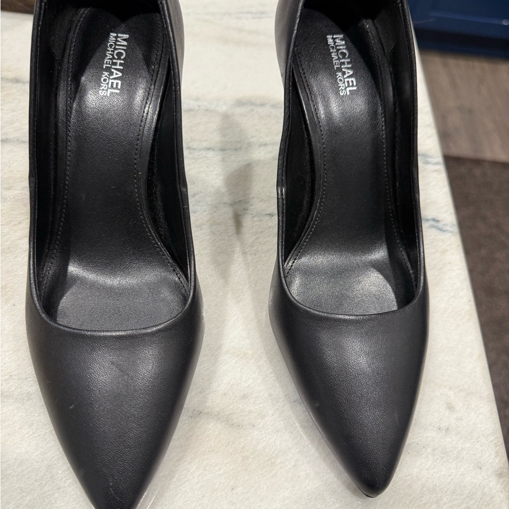 Michael Kors Classic Black Heels